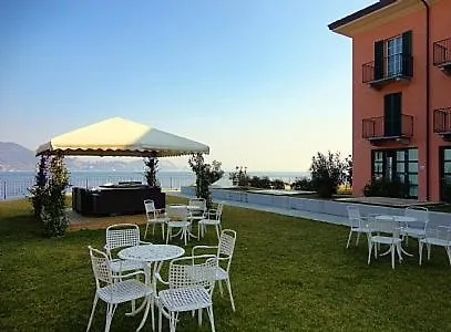 Sleeps 3 Pool Wifi Lejlighed
